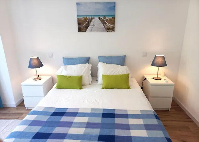 White Pearl Apartment Central Confy Spacious