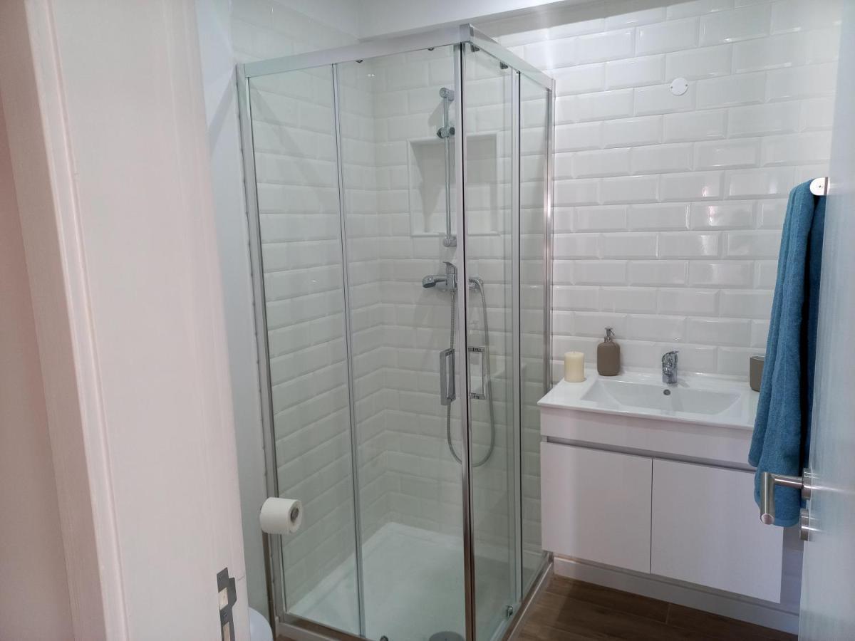 White Pearl Confy Spacious Appartement *